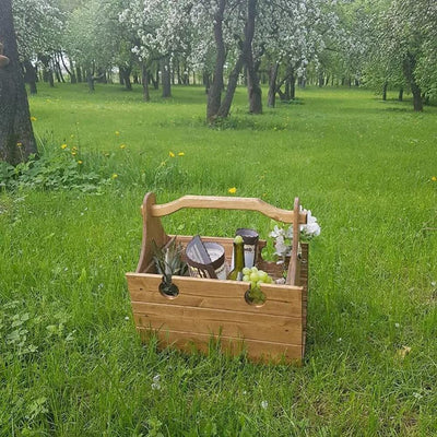 Picnic Basket Table